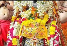 जगन्नाथ स्वरूप में सजे बाबा महाकाल