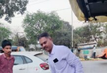 हाथ ठेले पर लगी चाट, नाश्ते की दुकानों पर घरेलू गैस सिलेंडर पाए जाने पर की कार्रवाई