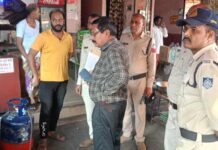 पचमढ़ी में राजस्व ने होटल और गैस एजेंसी का किया निरीक्षण